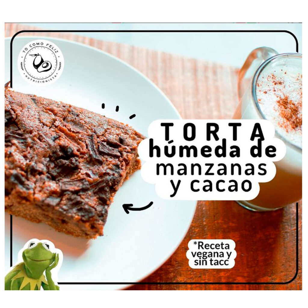 Torta húmeda de manzana y cacao